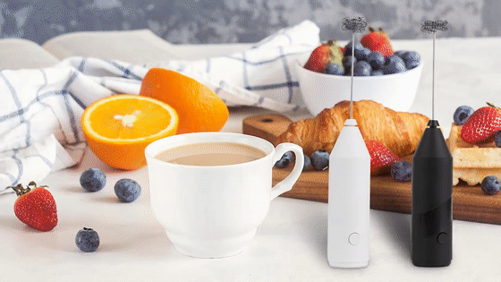 1 unit of handheld electric mixer